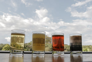 Guía para principiantes: cómo empezar a tomar cerveza artesanal sin perderte.